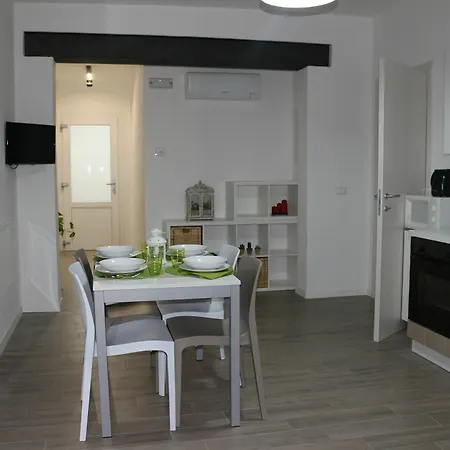 La Casa Di Rosy Holiday home *